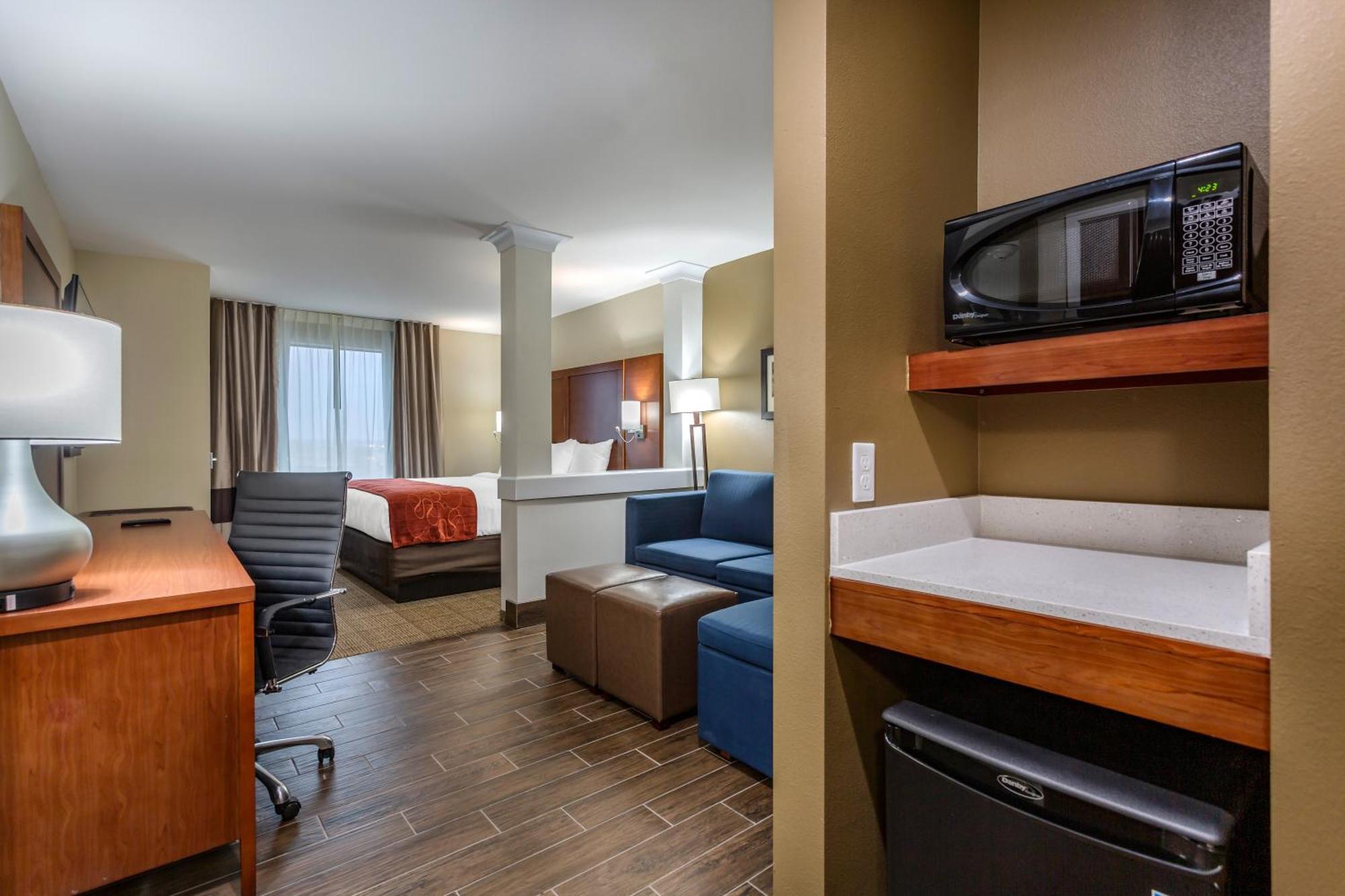 Comfort Suites Боулинг Грин Экстерьер фото